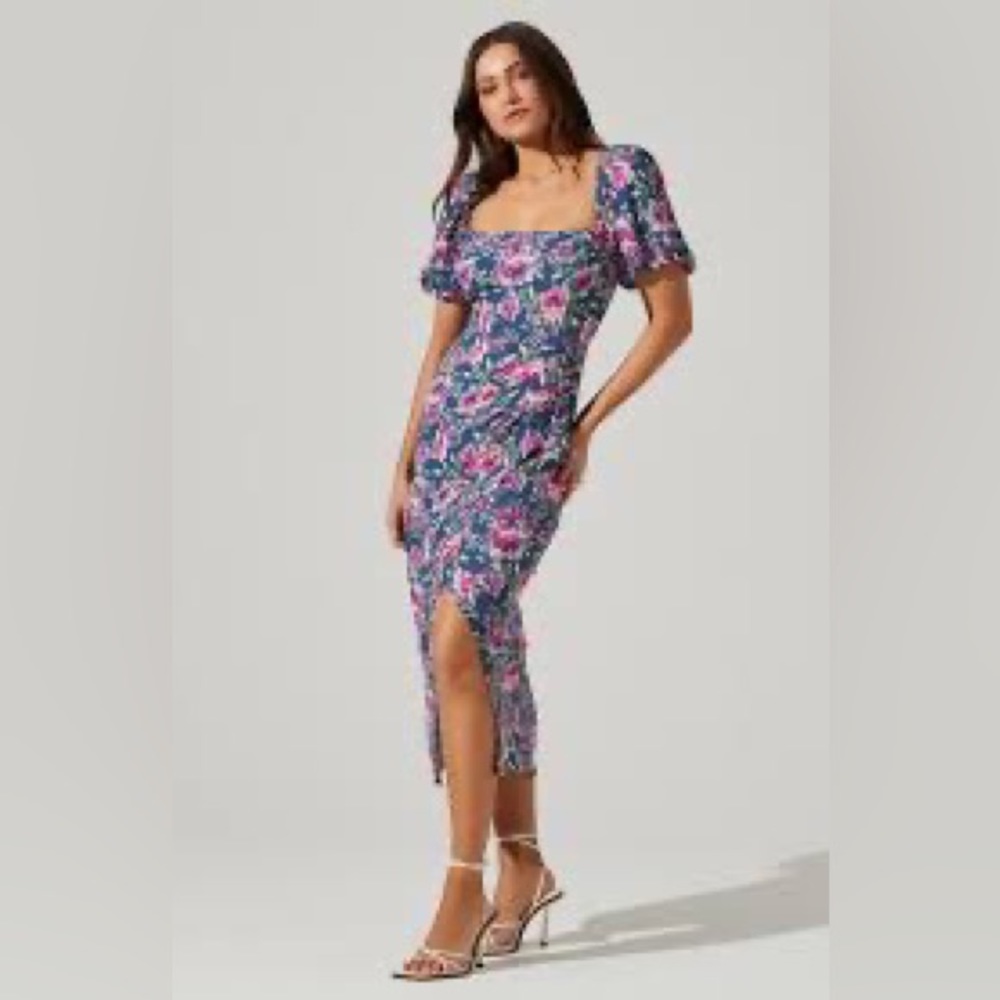 ASTR Floral Square Neck Slit Front Midi Dress - Blue fuchsia